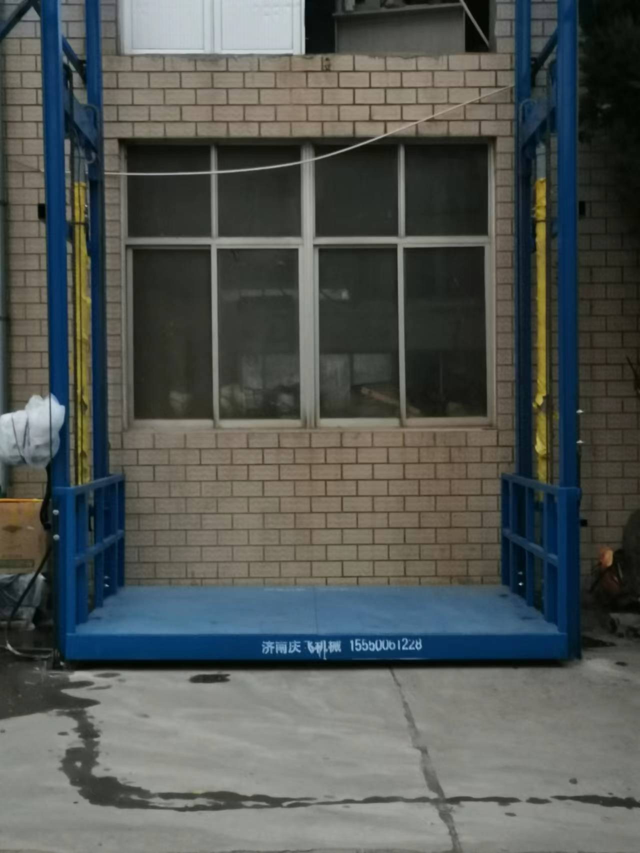 導軌式 半導軌式升降平臺定制